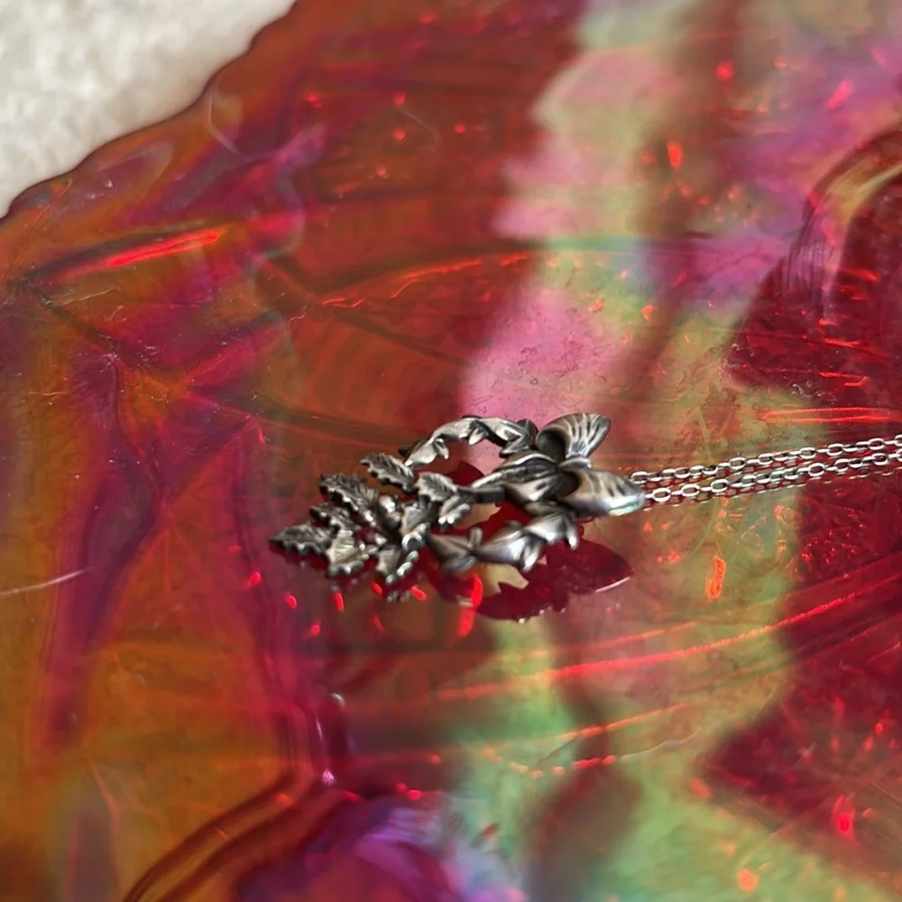 Vintage 1982 Sterling silver Franklin Mint “The Love So True” Ruby Bow Pendant - Picture 8 of 11